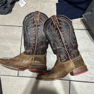 Ariat  cowgirl boots